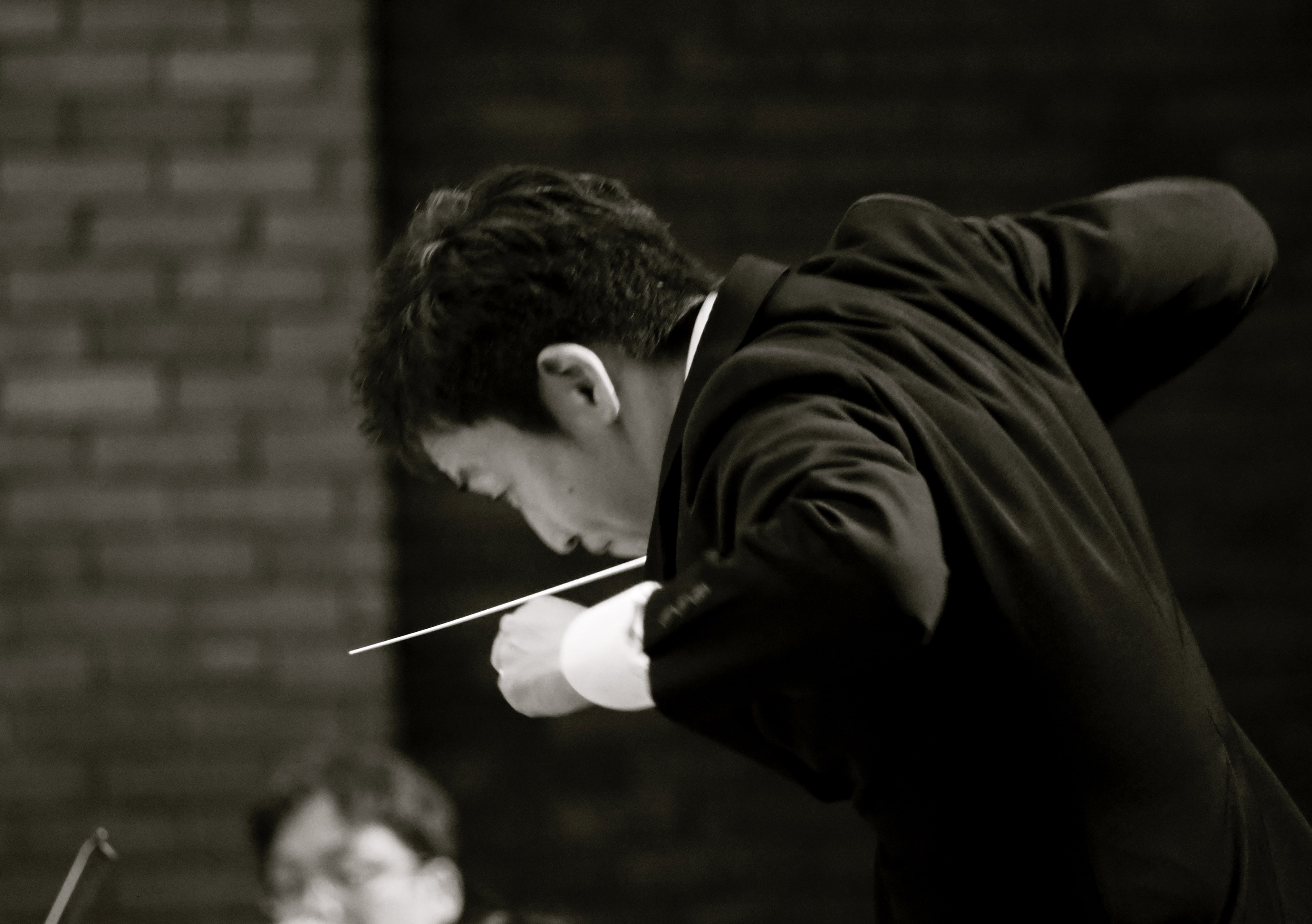 Photo d'un chef d'orchestre Photo d'un chef d'orchestre